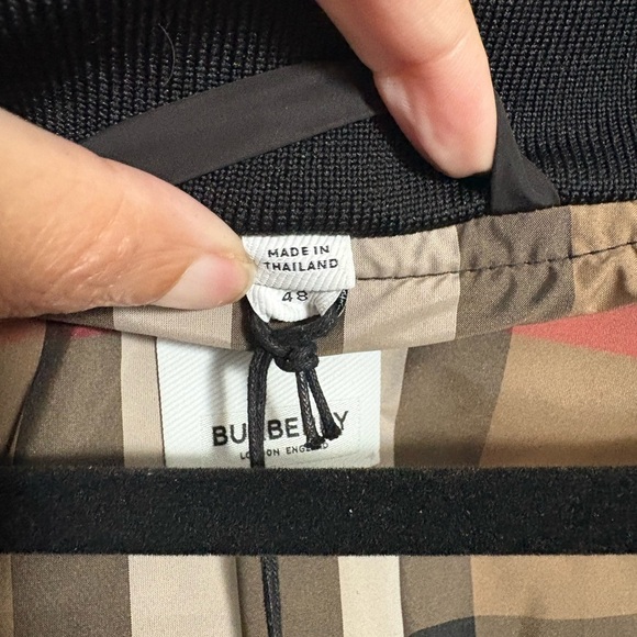 Burberry Black Bomber Jacket — NWT (Men’s M) - Picture 4 of 9
